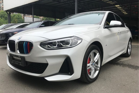攀枝花二手宝马1系 2018款 118i 1.5T 手自一体 时尚版