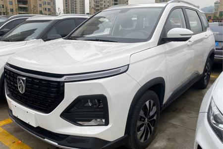 巴中二手宝骏530 2020款 1.5T CVT 尊贵互联型 7座