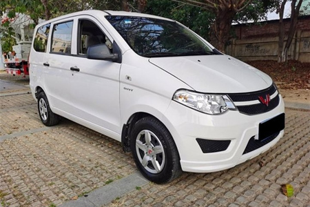 黄冈二手五菱荣光V 2015款 1.5L 手动 实用型7二手8座